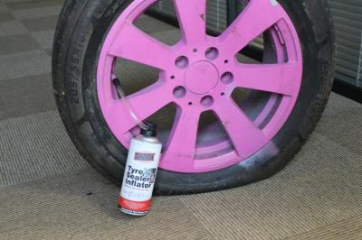Vedador sem câmara de ar do reparo do pneu da emergência do carro, aferidor líquido do pneu e Inflator 