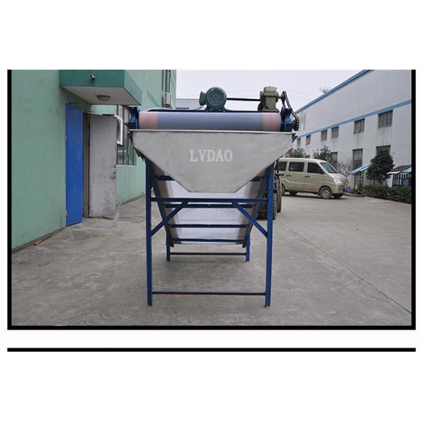 Desk Plastic Conveyor System 1.1kw Mesh Conveyor Belt 2950 * 1650 * 1000mm