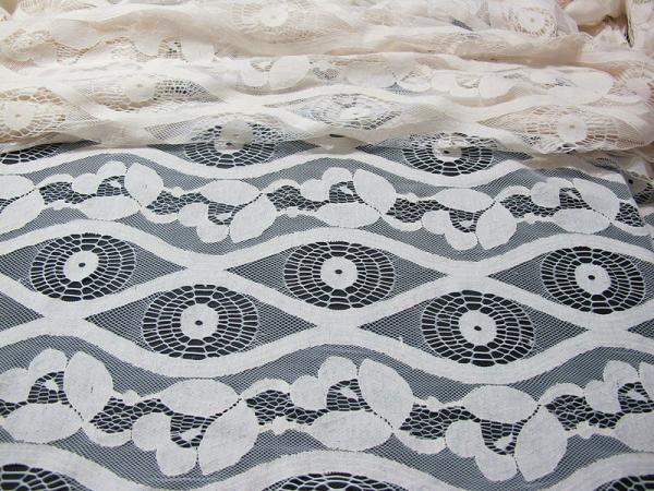Soft Ivory Cotton Nylon Voile Lace Fabric , Floral Lace Mesh Fabric SYD-0012