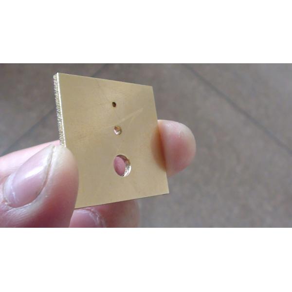 500W Small size fiber laser cutting machine for stailess steel and brass cutting