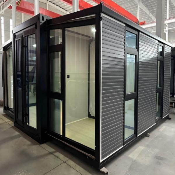 2 ベッドルーム 柔軟性と持続可能性のある拡張可能な輸送コンテナハウス