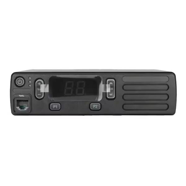 Dm1400D Цифровой аналоговый грузовик с двусторонними радиосвязями Dm1400 Дальность действия 50 км Dm1400 Черный конвертер базовой станции