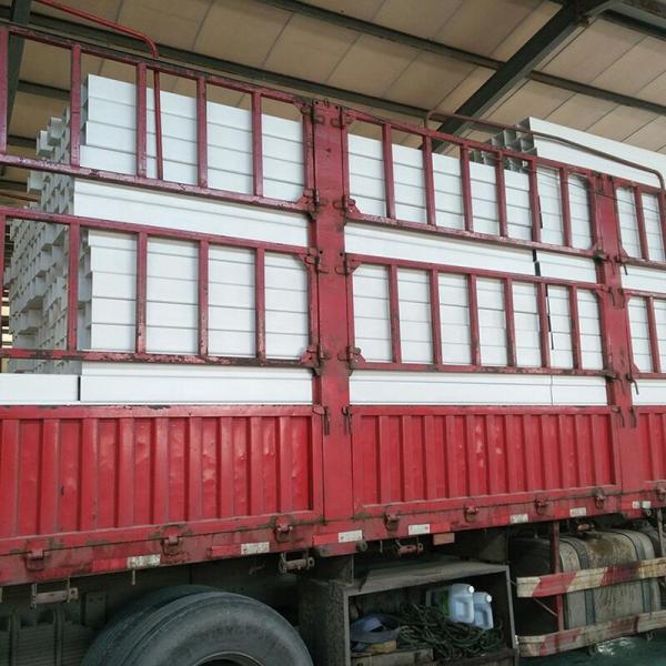 Настройка гидропонной трубы из ПВХ НФТ для посадки воды в круглом прямоугольном виде