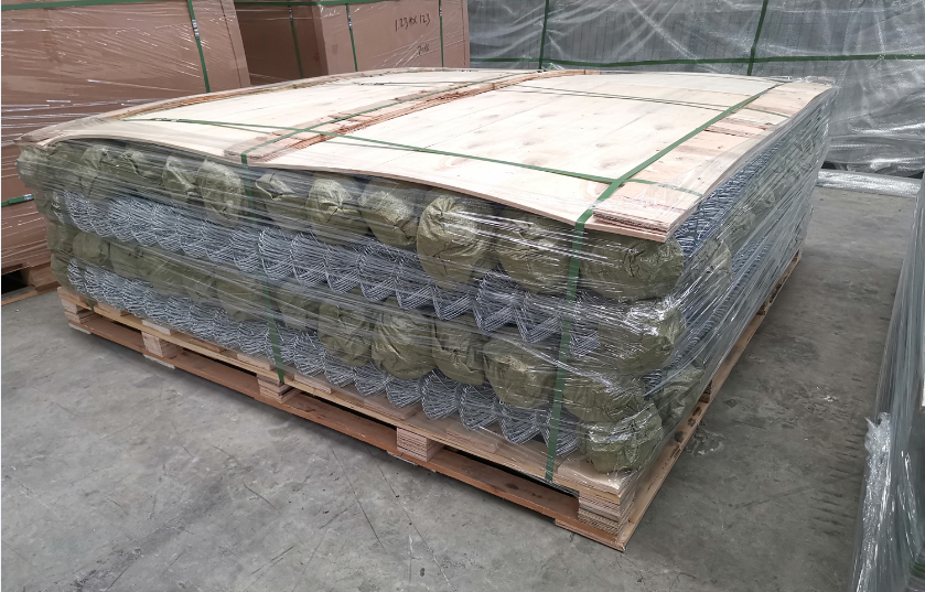 PVC края извива провода 60*60mm Opeing 3mm покрыл загородку звена цепи для фермы