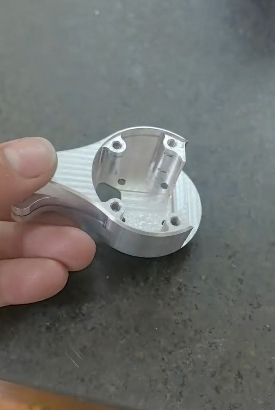 CNC Gasoline UAV Engine Mount