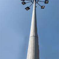 ISO 1461 15 20 30 40 50 M M 4G 5G Stand Cell Signal Pole Escalera de escalada auto-sustentada con monopolio Torre de antena