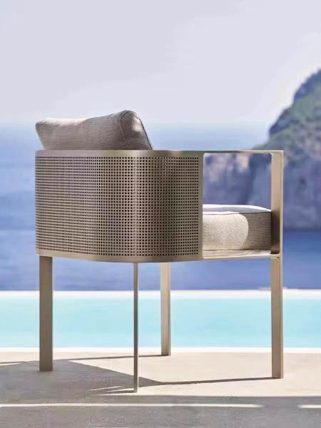 Exquisite appearance Customized Outdoor Garden Stainless Steel Table Chair Set For Dining