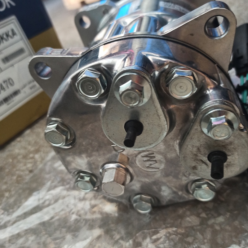 Excavator EC210 Air Conditioner AC Compressor 14649606 VOE14649606 for Excavator AC Parts