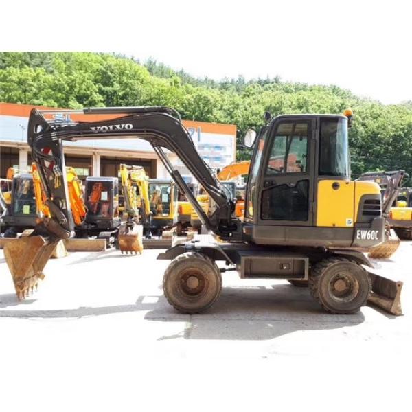 Volvo EW60 2 тонны мини-колесный экскаватор с другой емкостью ведра в хорошем состоянии