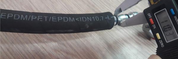 Aftermarket Carrier Transport Refrigeration Hose Type E SAE J2064  A/C Hoses Carrier Unit refrigerant R404A hose