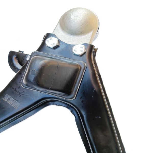 Brand New Rear Swing Arm Assembly for Mitsubishi Pajero V73 V77 V93 with Rear Suspension Upper Arm Triangle Arm