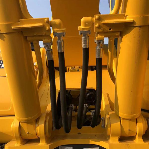 Excavadora usada Komatsu PC 450-8R con 1176 horas de trabajo y bomba hidráulica original