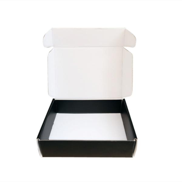 Custom Black Mailer Box with UV Coating and Stamping for Clothing and Shoes Packaging