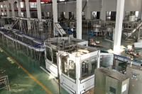 A garrafa de soda do certificado do CE do ISO carbonatou a máquina de enchimento da bebida