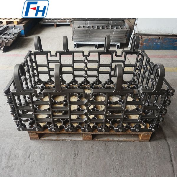 HK 1.4848 Heat Resistant Steel Heat Treatment Baskets For Vacuum Furnaces
