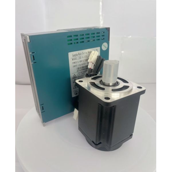 High Stability Precision AC Servo Motor with 2500PPR Incremental Encoder PWM Sine Wave Vector Control and Position Control for Automation