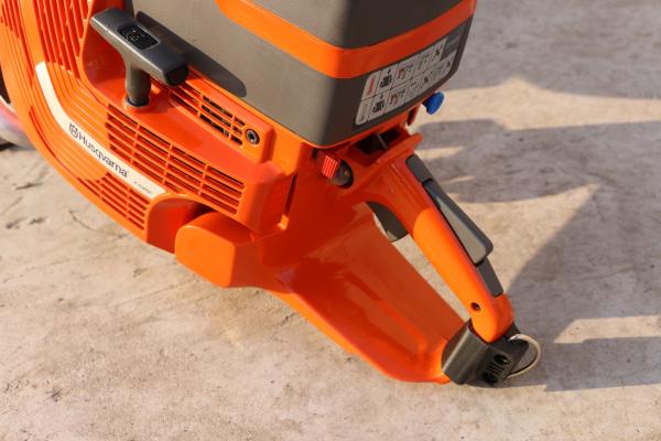 Saw Dust-free Rescue Cement Road Concrete Cutting Machine AC 1270 16 Inch Rescue Concrete Saw