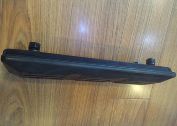 Lightweight Excavator Rubber Pads , Bolt On Rubber Pads 350 * 106 * 40mm