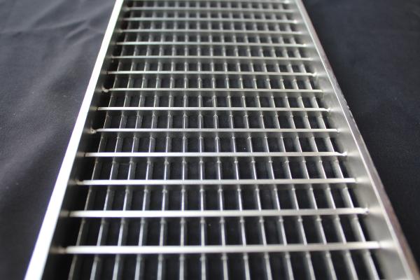 Aesthetic Catwalk Steel Grating Platform 316 Stainless