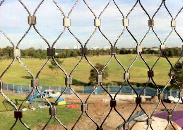 Yuntong 1.6mm Stainless Steel Bird Mesh / Metal Bird Netting SGS Approved