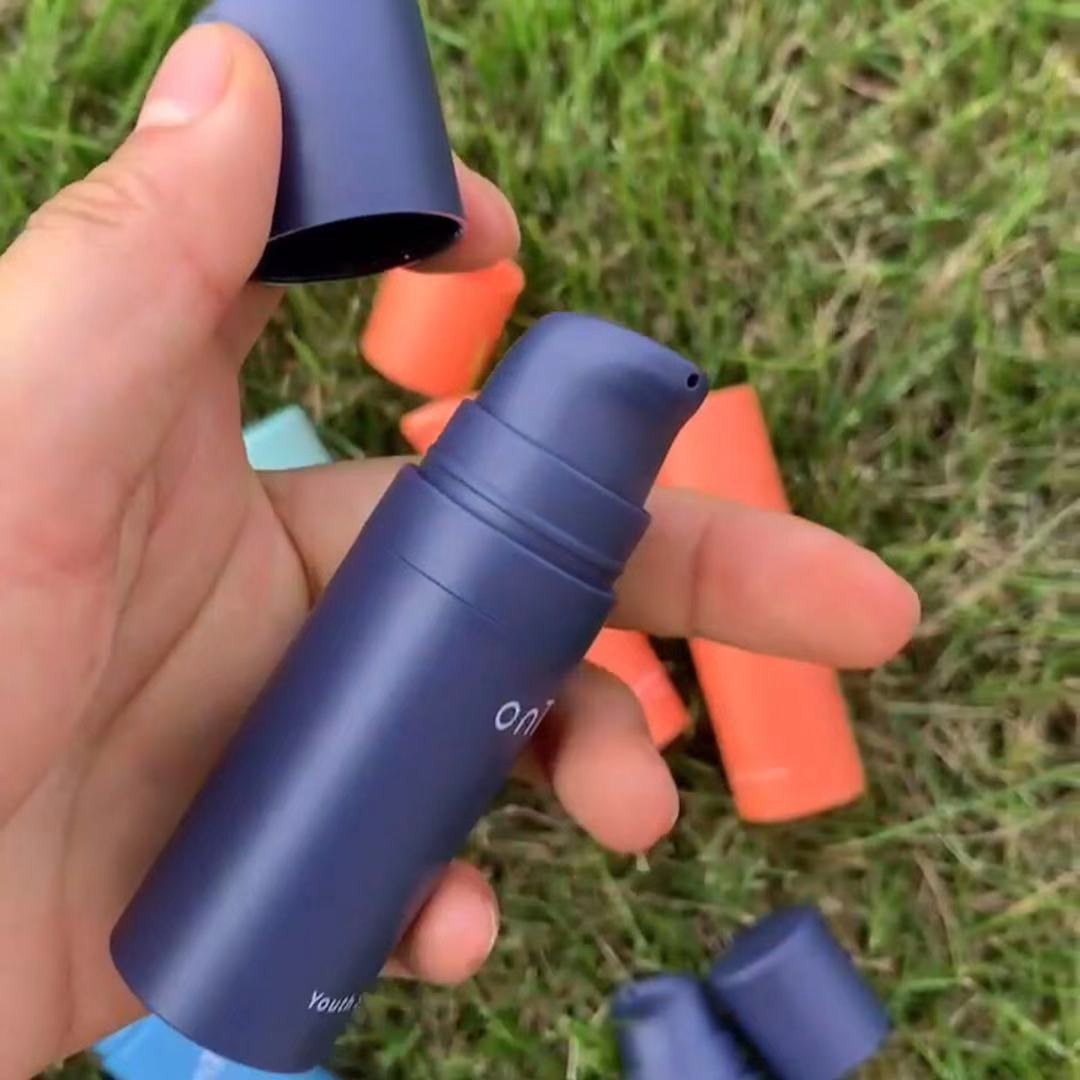 5ml 10ml PP Cosmetic Bottle Round Plastic Airless Bottle Customized