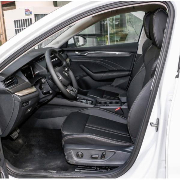 Хэтчбек 2023 места двери 5 варианта 5 подтяжки лица PRO TSI280 Zunxiang Skoda Octavia