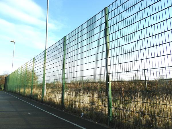 Premium Finish Tubular Steel Fence Elegant Appearance