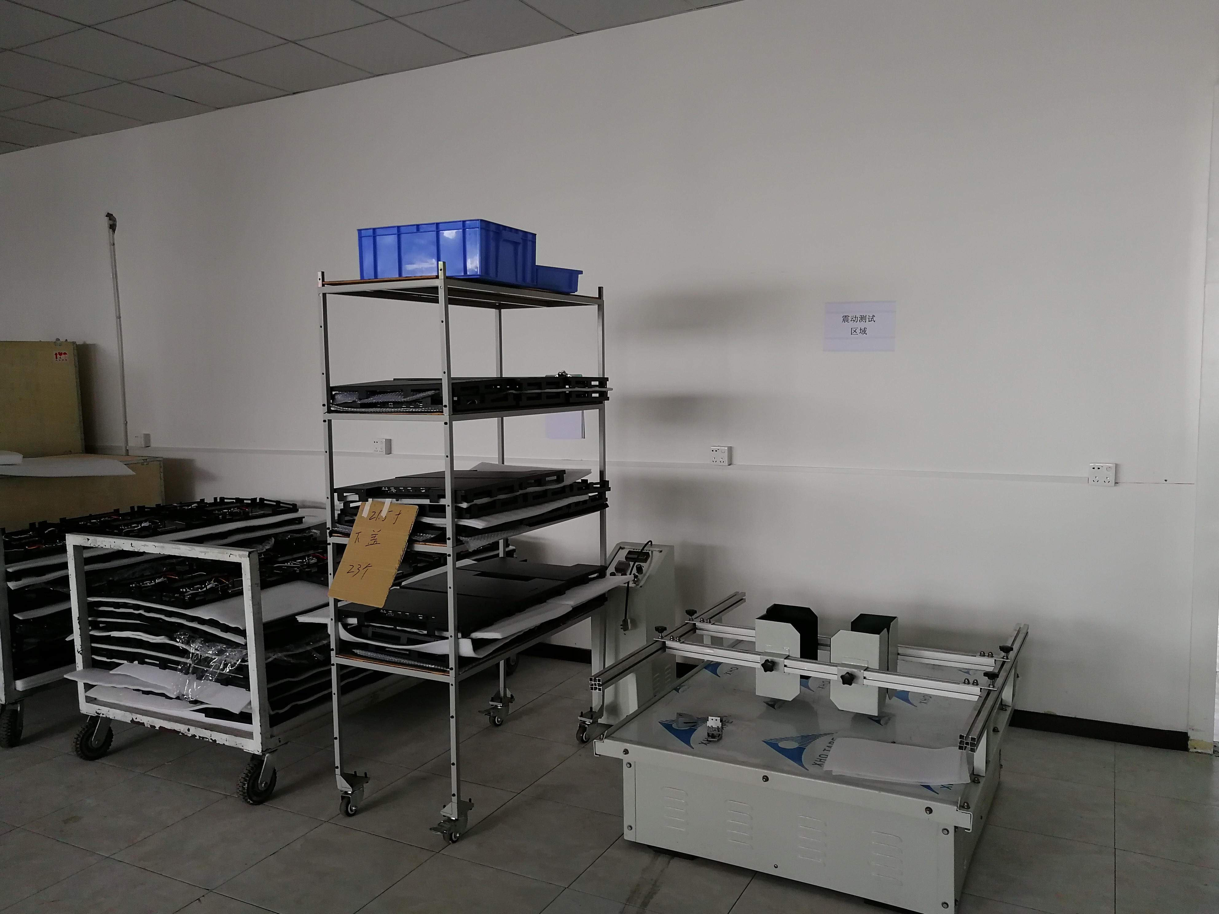 панель 250nits локальных сетей 1366x768 1000Mbps изрезанная промышленная