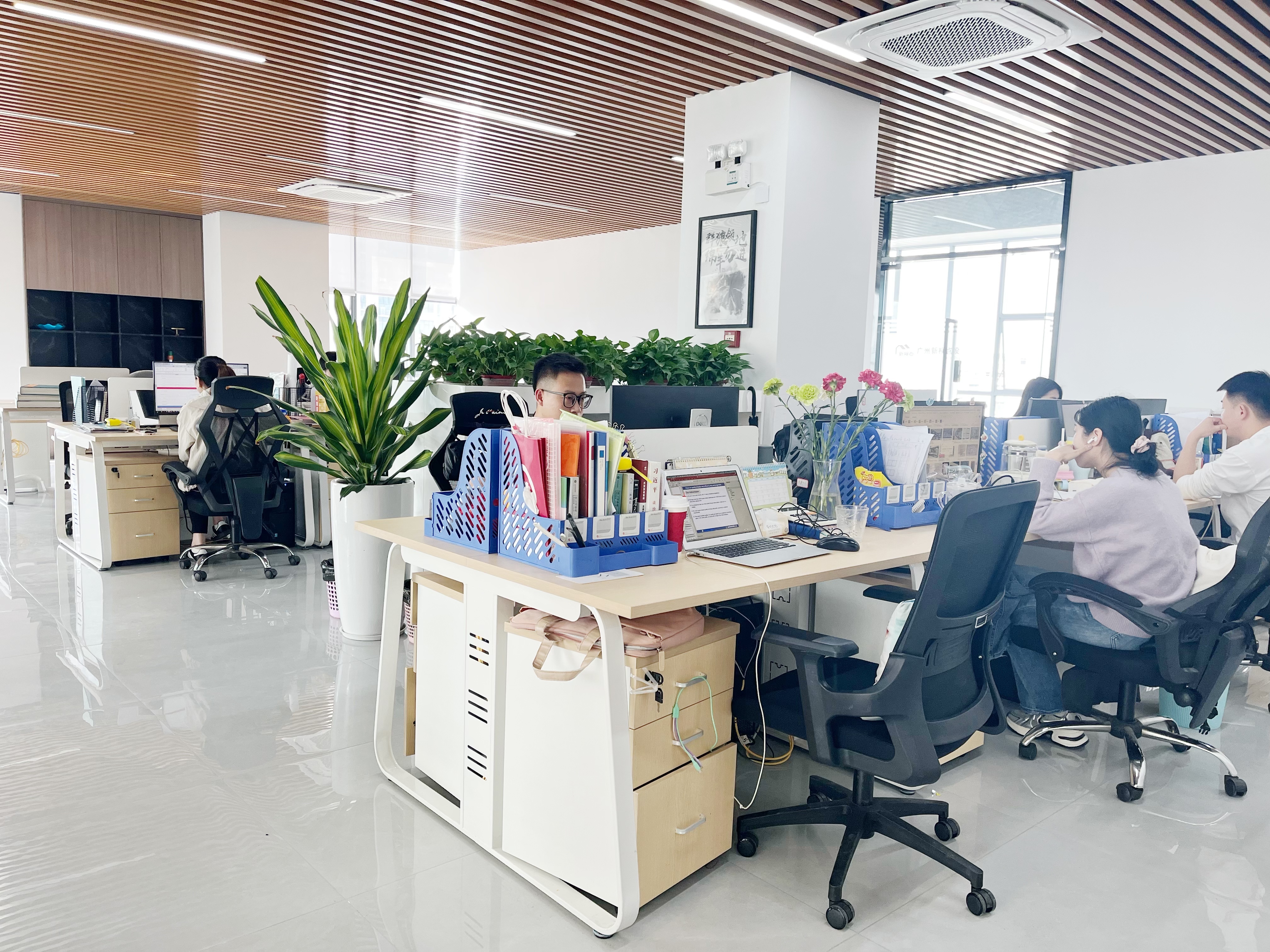 Guangzhou Lome Display Products Co., Ltd.