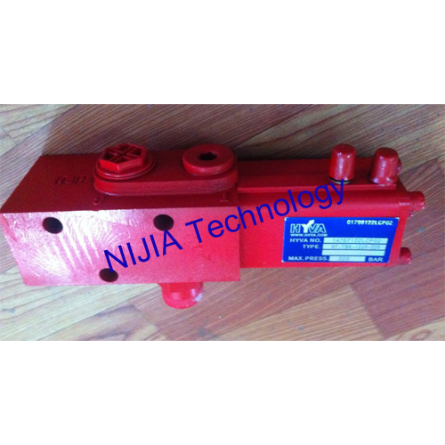 Red Hyva Dump Truck Valve 14767322 Mounted In Line On Oil Tank Single Pressure