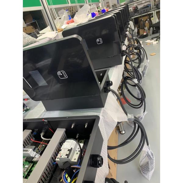 7KW 11KW 22KW OCPP 1.6 Version Station de recharge de véhicule électrique montée sur le mur Pour la voiture Tesla GBT Type1 Type2