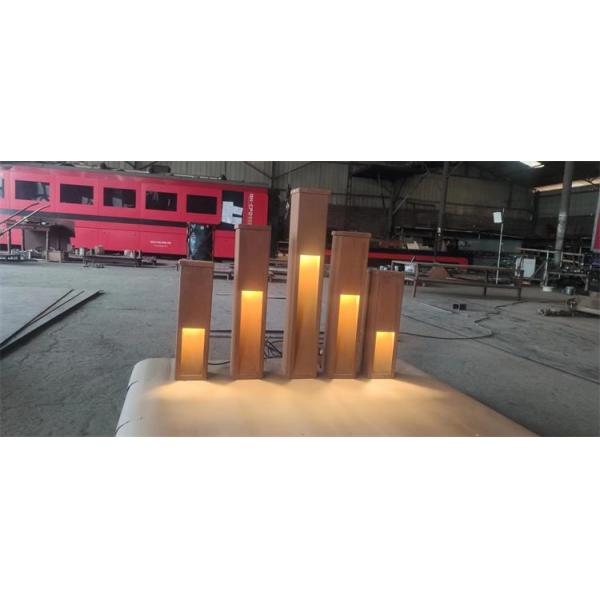 Городское оформление светодиодные световые коробки Кортен сталь ржавчина цветные баллоны