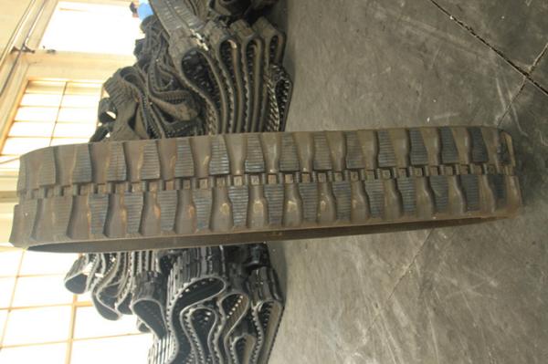 voies en caoutchouc d'excavatrice de 320mm