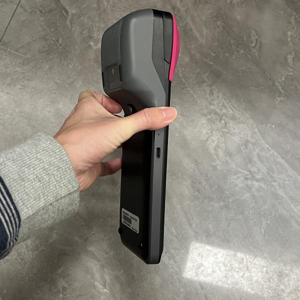 Système de post-traitement portable à écran tactile pour l'hôpital Système de post-traitement pour les distributeurs automatiques Systèmes de post-traitement