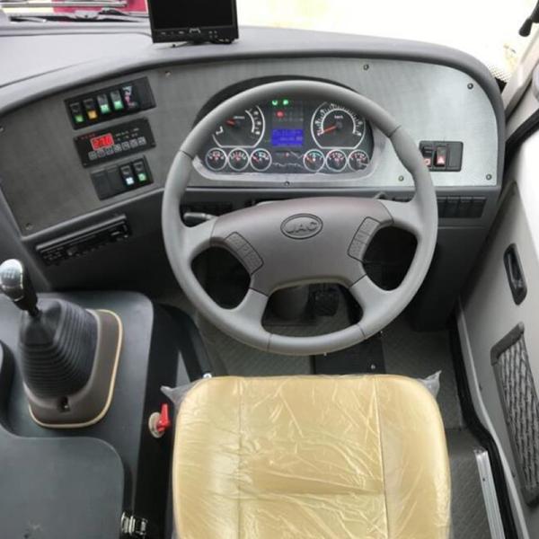 China 30 + 1 asientos Diesel Nuevo autobús RHD LHD 31 asientos Autobús de montaña para África