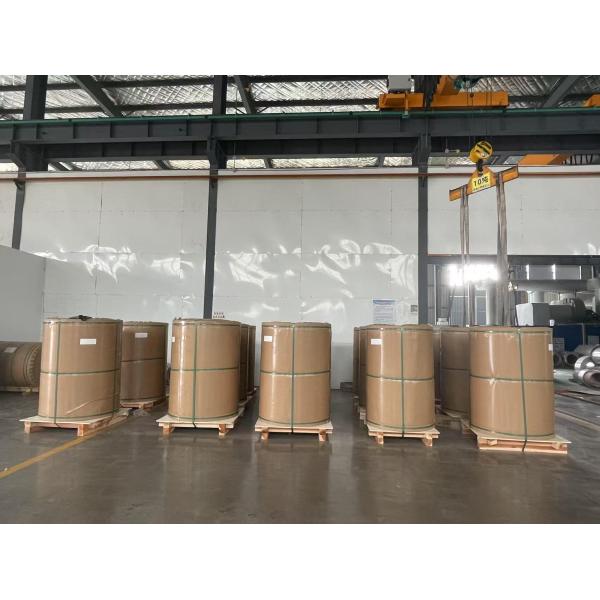 0.6 мм Толстая предварительно окрашенная алюминиевая катушка, используемая в домашнем украшении