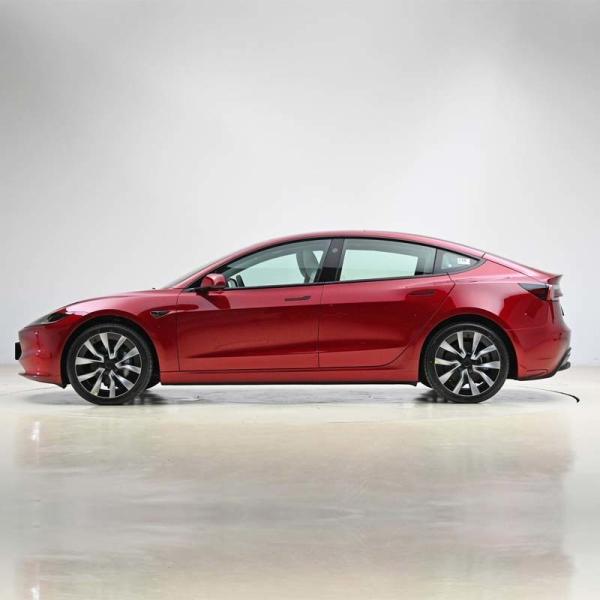 Tesla Model 3 Pure Electric Sedan Car for High Speed 200km/H and Customer Requirements