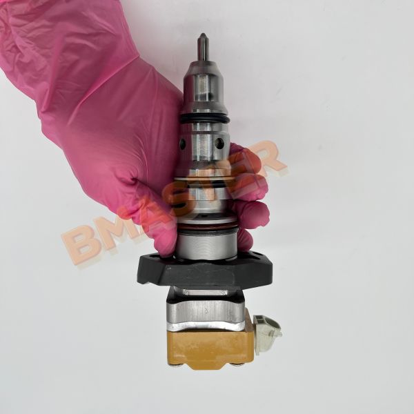 DT466E Engine Compatible OEM Grade Replacement 1824740C1  Fuel Injector With 6 Month Warranty