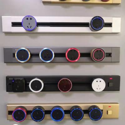 Adaptateurs de prise électrique Power Track Rail adaptés à vos besoins de cuisine ou de bureau