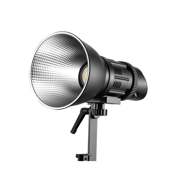 Compact LED light Focus 50D, Daylight 5600K, 9714Lux/m with reflector , with