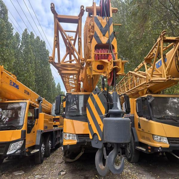 XCMG XCT80 Used Crane  Trucks Second Hand Heavy Equipment 80T