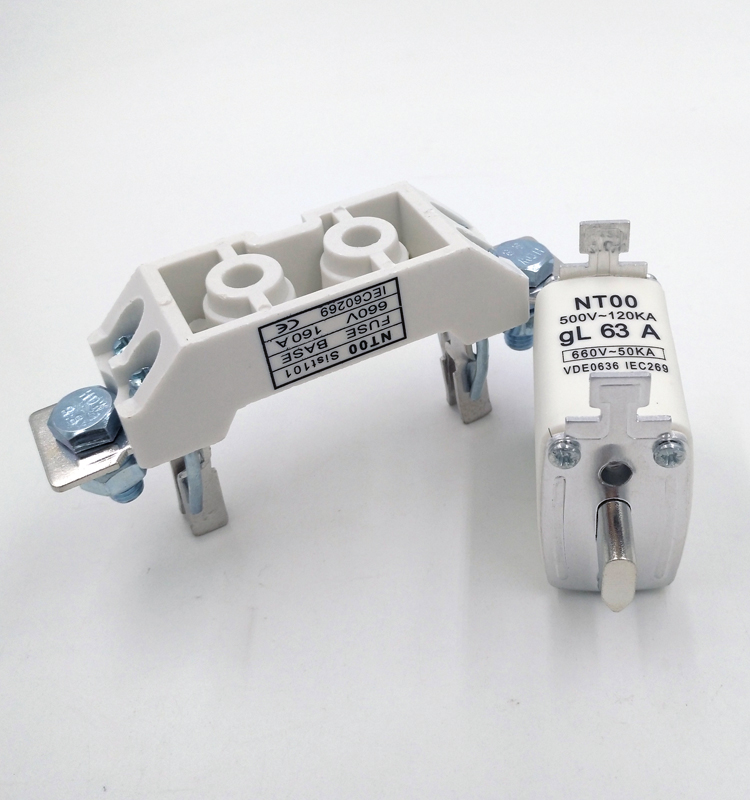HRC Ceramic NH or NT Type Blade Fuse Block Links with 500V 120KA gG 63A NT00 NH00 Hrc Fuse Link