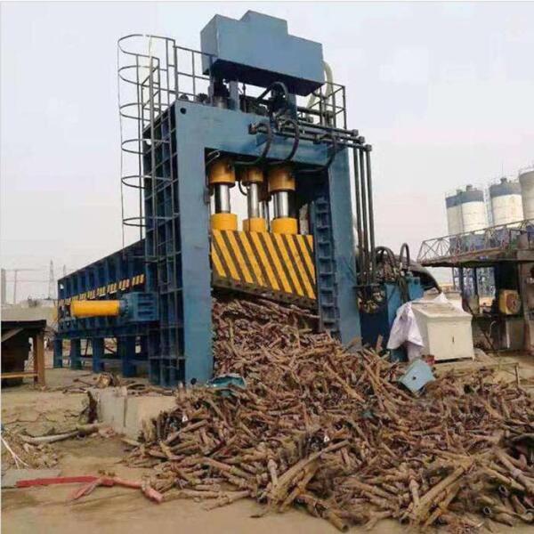 Métallurgie Machines hydrauliques de cisaillement des métaux