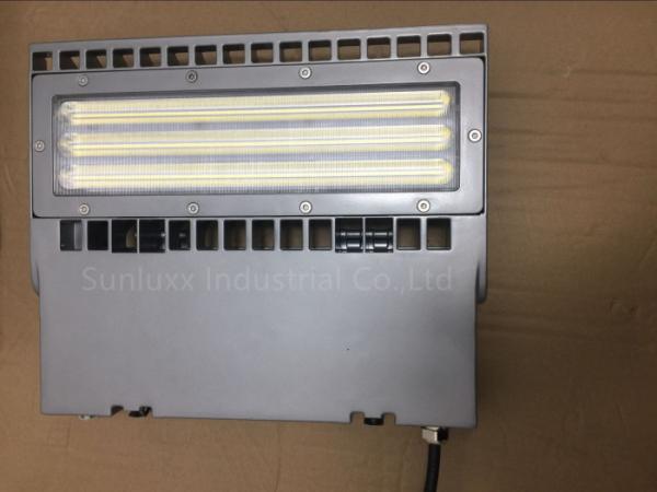 140LM/W 75W LED Sport Court Lighting Fixtures , IK10 IP66 LED Stadium Lights