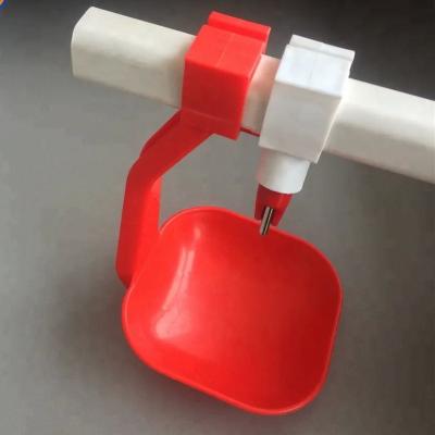 Bebedor para comedouro de frango para aves de codorna 25 mm bebedouro com bico POM