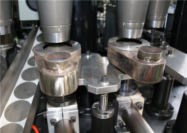 Máquina de fabricação de copos de papel totalmente automática para a Arábia Saudita