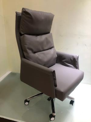 High density 2.5mm Breathable Swivel Office Chair With Wheels