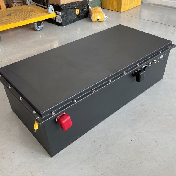 CLF OEM ODM 60V 200Ah LiFePO4 Battery Pack with High Discharge Current 200A and IP67 Waterproof for Electric Forklift and Bus