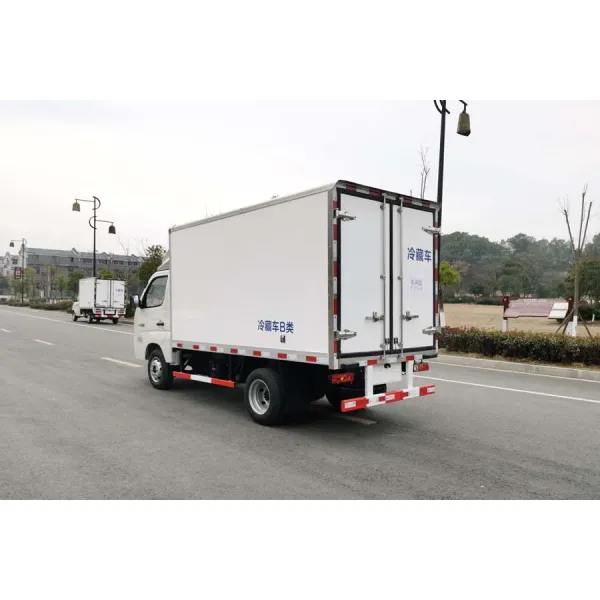 Foton Shacman Refrigerated Truck for Sale Refrigerator Mobile Photon Trucks Food Cold Frozen Food Delivery 4*2 Freezer Box Truck Electric Pickup in Stock