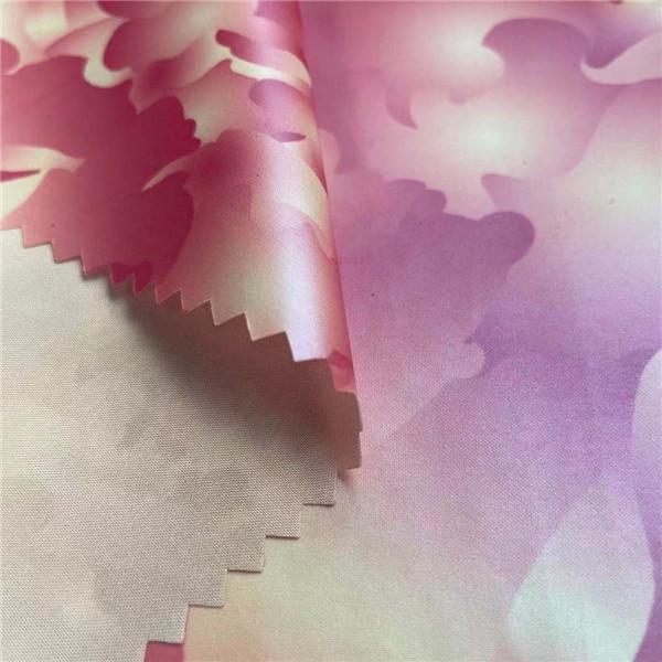 100% Nylon Imitation Memory Wind Breaker Fabric Ripstop 100D*100D 100gsm 150CM Water-Proof W Inkle Free
